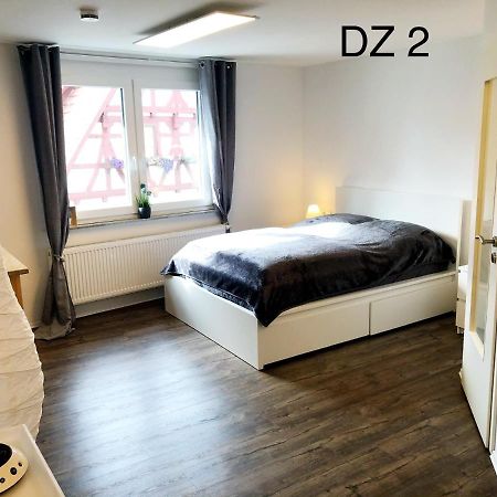 Lisas Gaestehaus Neckartenzlingen Eksteriør billede